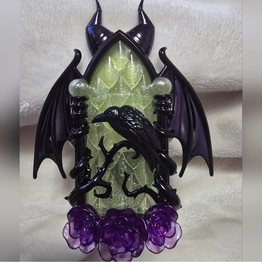 Maleficent Disney Bath & Body Works Raven scent plug in with Purple and Black